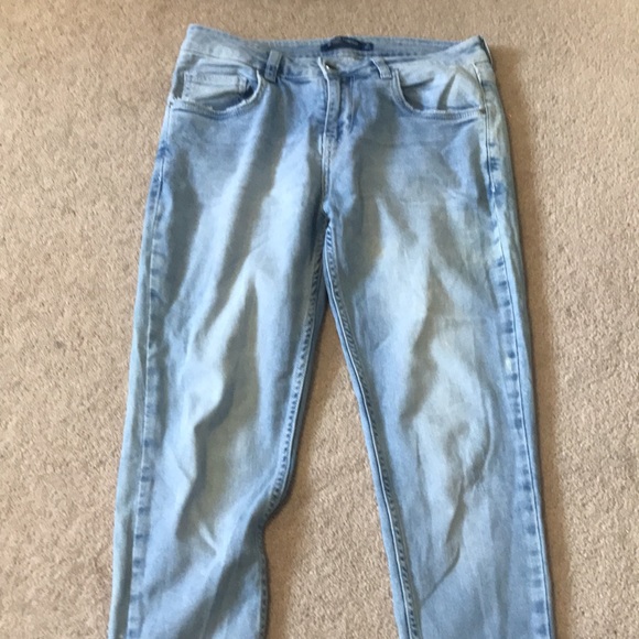 Its a really pretty sky blue colour - Picture 5 of 5